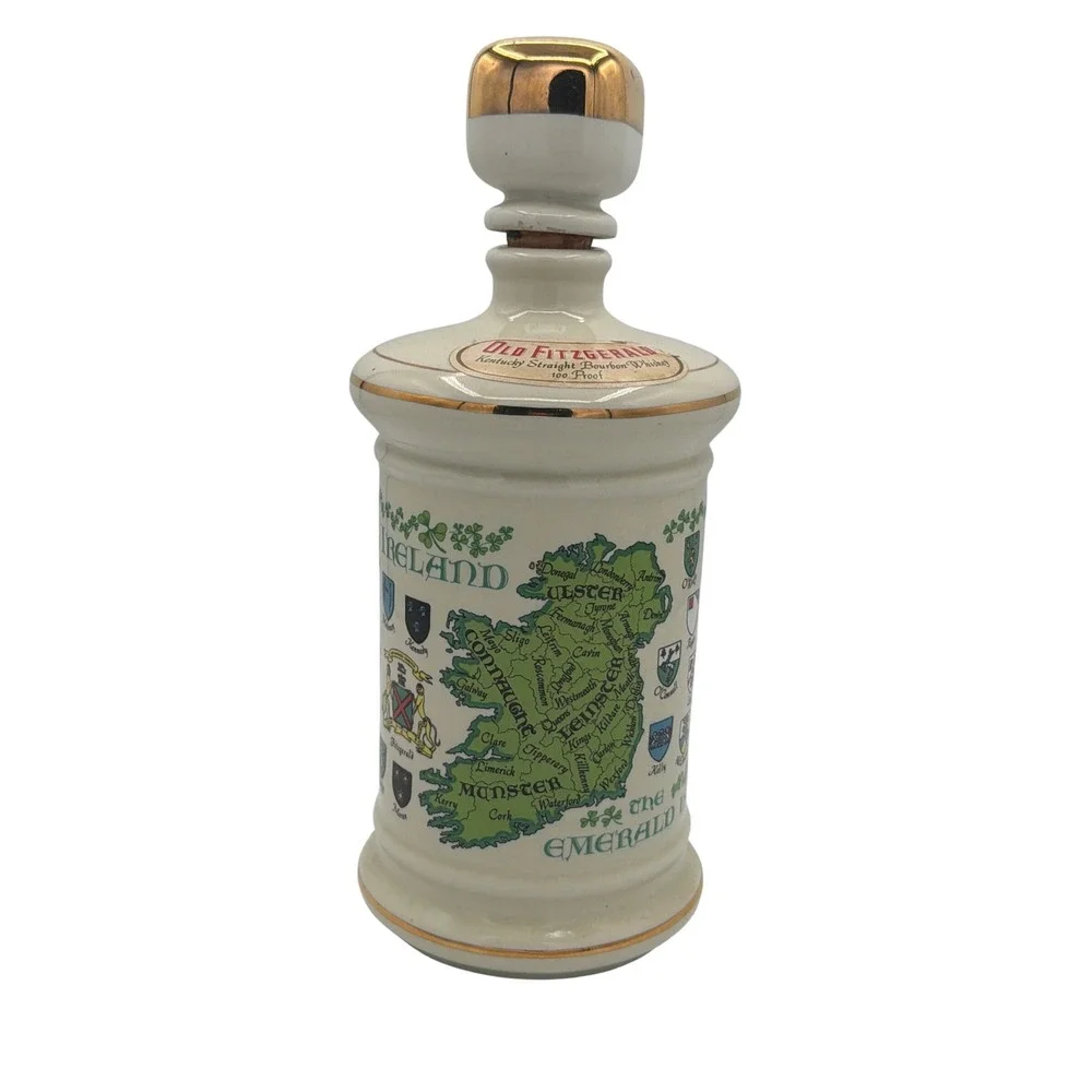 Vintage Old Fitzgerald Ireland Emerald Isle Ceramic Whiskey Decanter Stopper